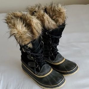 Sorel Joan of Arctic Boots